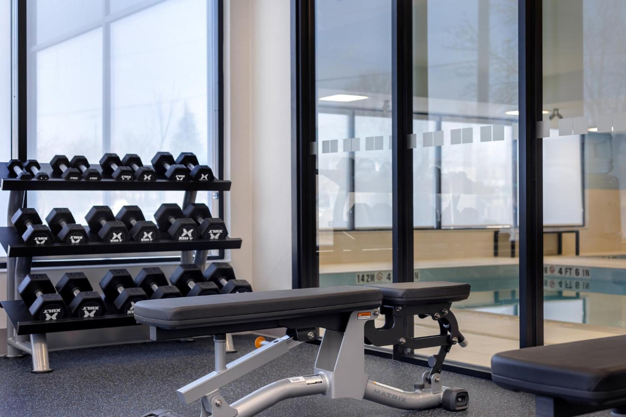 Holiday Inn Express & Suites St Thomas เซนต์ธอมัส ภายนอก รูปภาพ